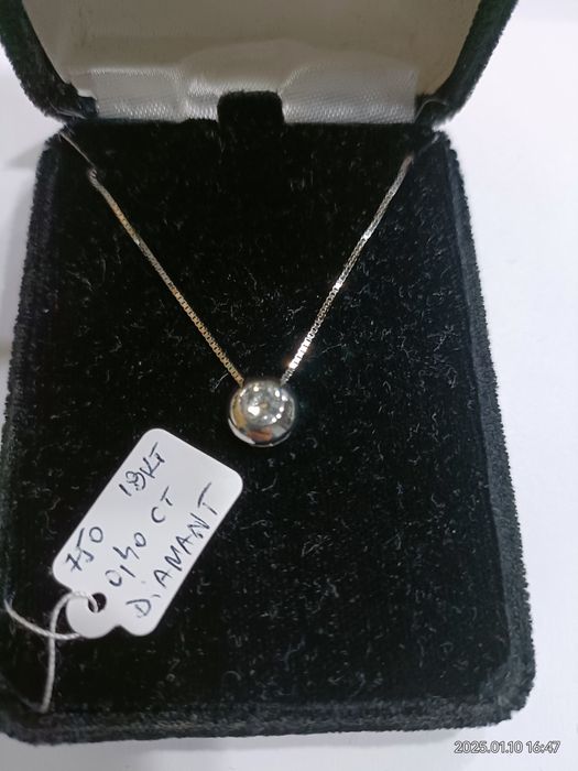 Vind pandantiv din aur 18k cu diamant 0,40ct