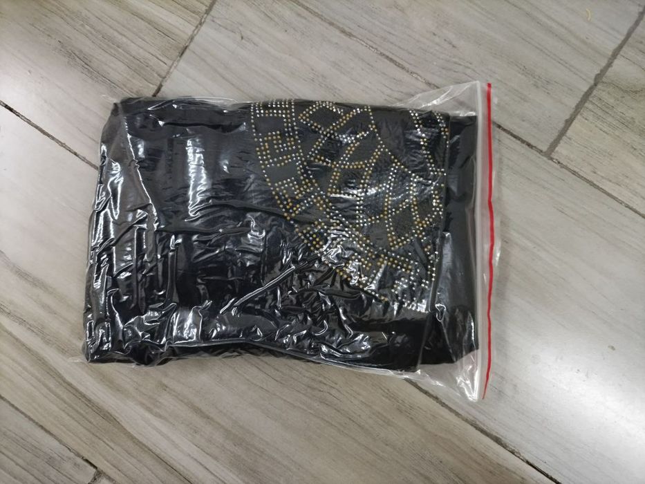 Двойка велюр размер 48. 100сум