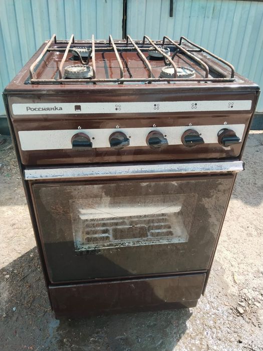 Продам газовую плиту