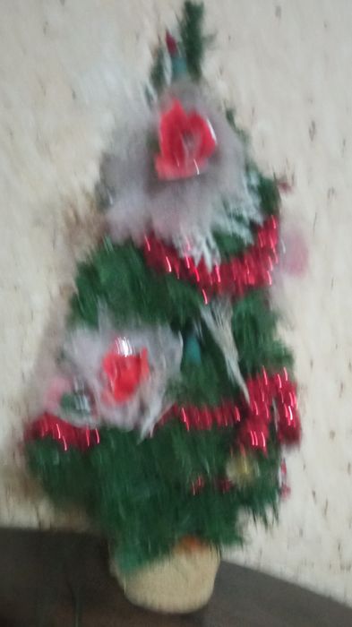 Новогодняя светящаяся ёлочка.