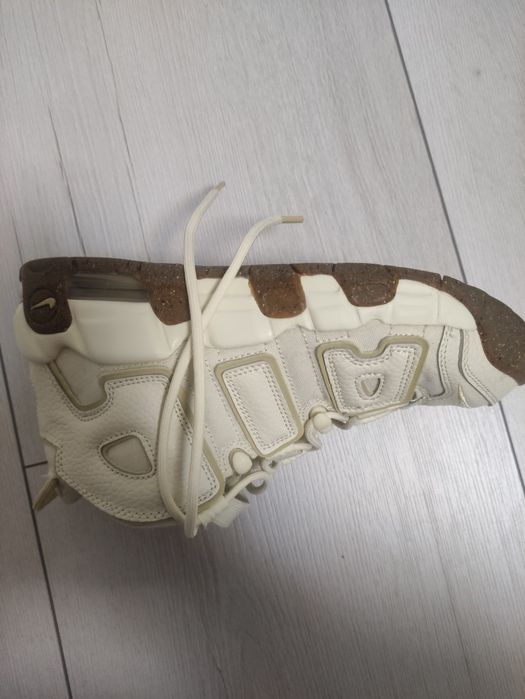 Оригинални маратонки Nike Uptempo