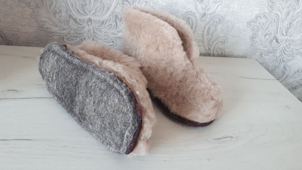 Домашние чуни-тапочки женские