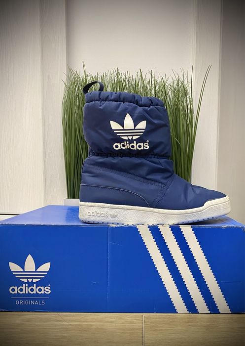 Ботуши”Adidas”-35,5номер
