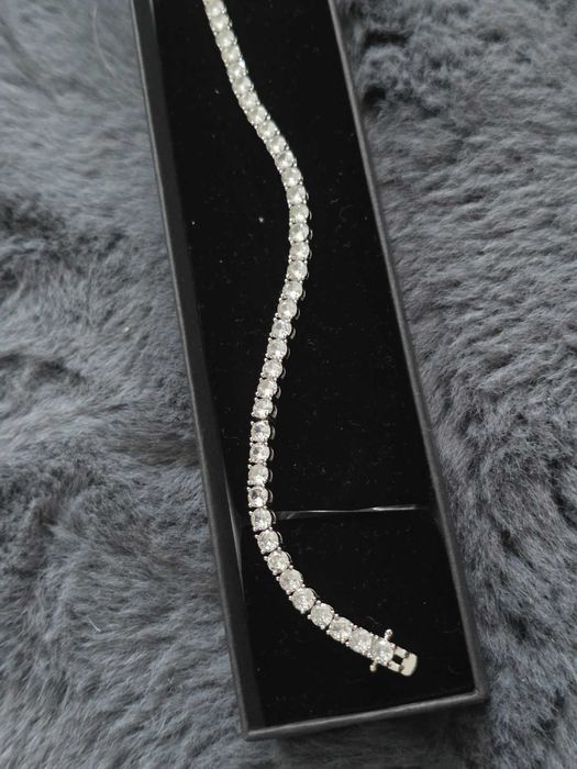 Сребърна гривна 925, с моисанит/мойзанит/, сертификат, дължина 21 см