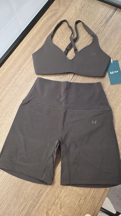 НОВ Спортен екип Myprotein с ЕТИКЕТИ