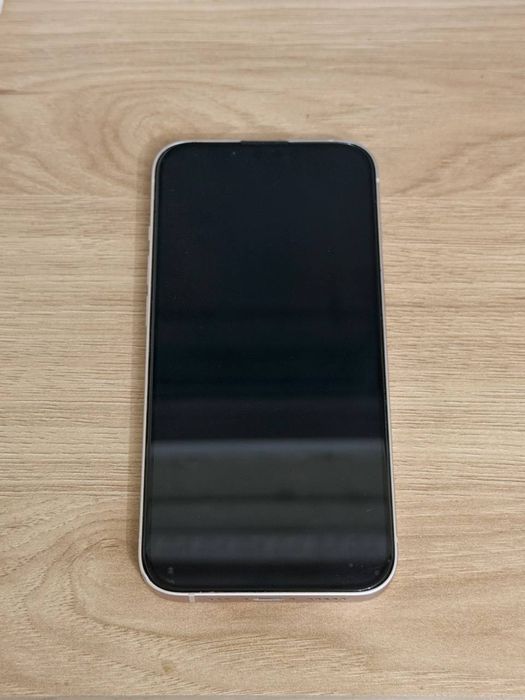 Продам iphone 13