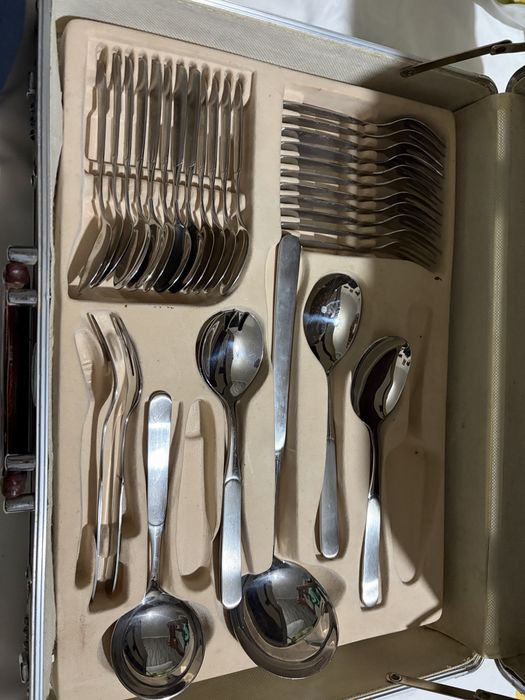 Set tacamuri inox nefolosite
