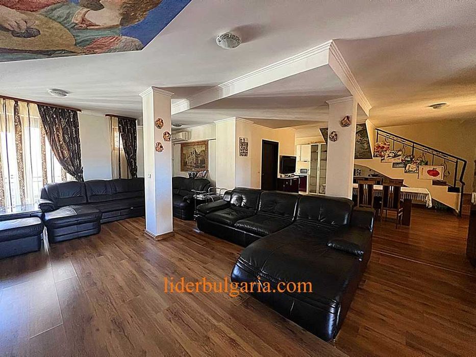 Продава се Къща в к.к. Елените - 217 кв.м за 1452 €/кв.м - Снимка #4