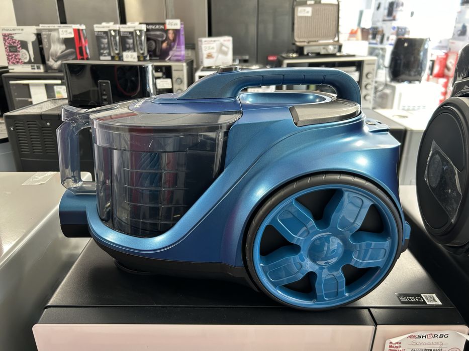 Чисто нова Прахосмукачка Finlux с контейнер 2 години гаранция