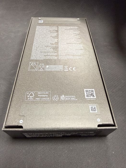 Samsung Galaxy S25 Ultra 12/256GB / нов