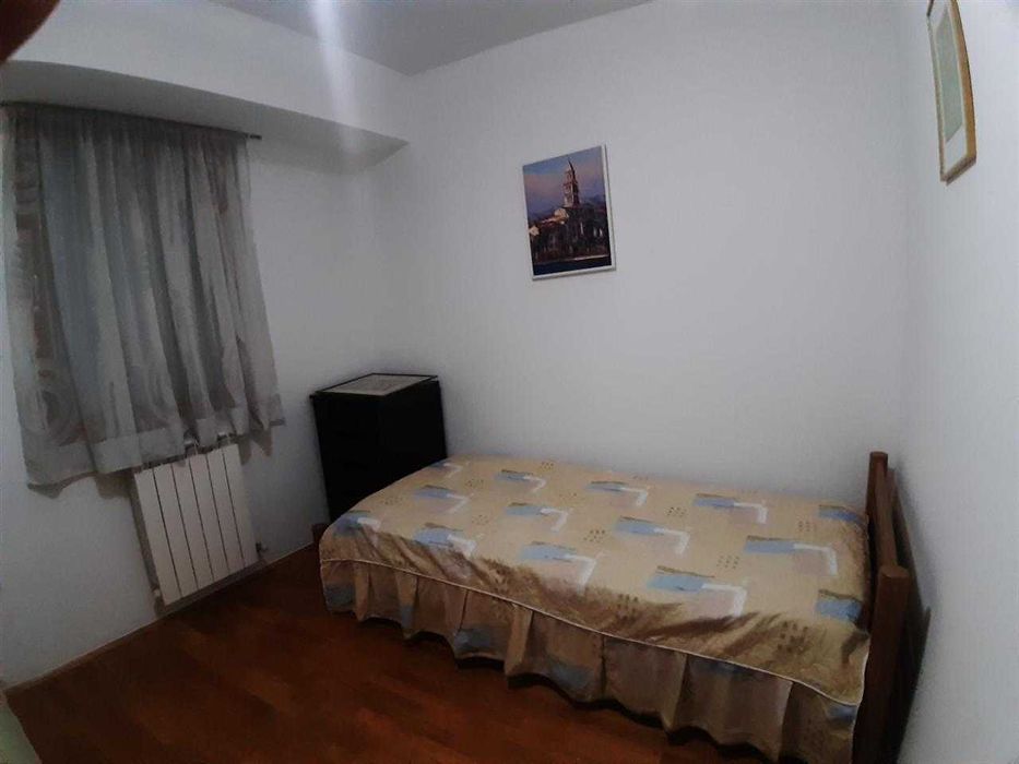 Дава се под наем Тристаен апартамент в Пловдив, Централна гара - 79 кв.м за 428.4 € - Снимка #6