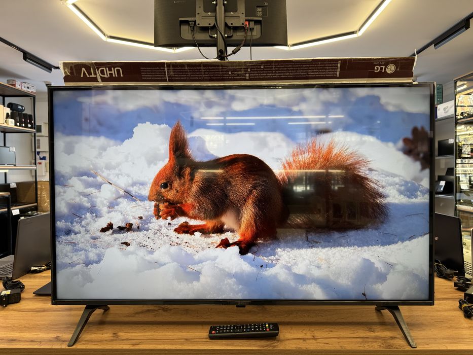 Смарт Телевизор LG 43UP77006LB, 109 см, 4K UHD, LED, 1376/A10