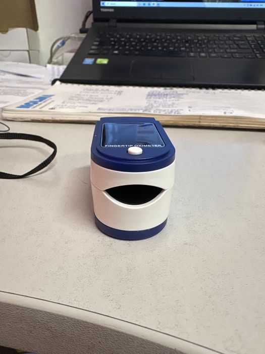 Пулсоксиметър pulseoximeter