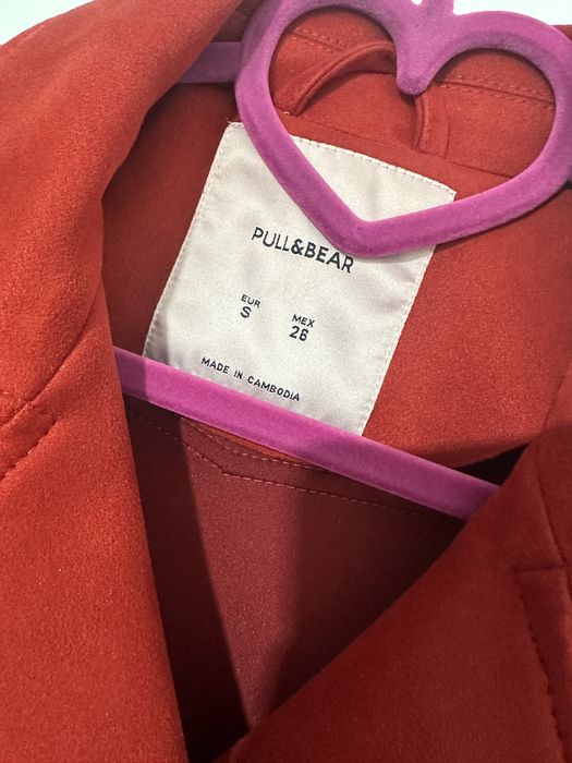 Geaca piele intoarsa rosie Pull&Bear