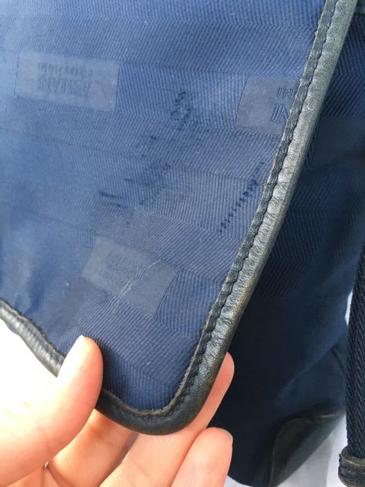 Armani Collezione, ретро мъжка  чанта презрамо