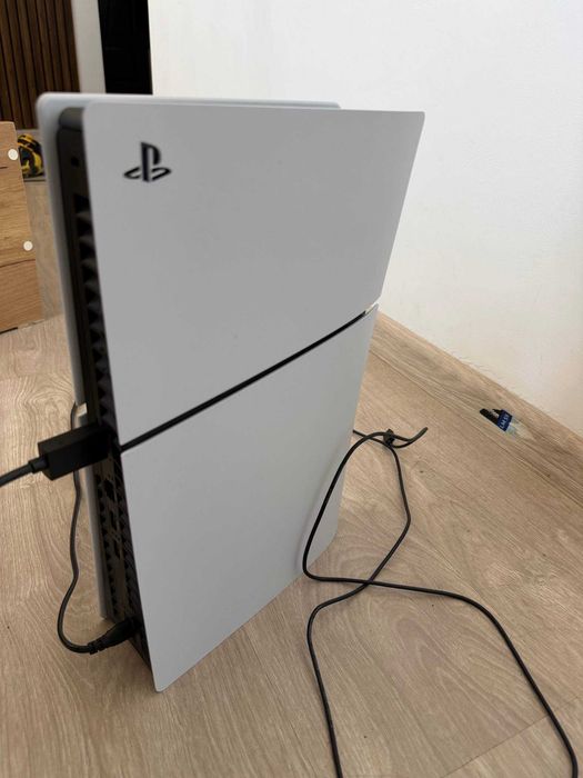 Play Station 5 Digital Edition 825 GB Aproape nou