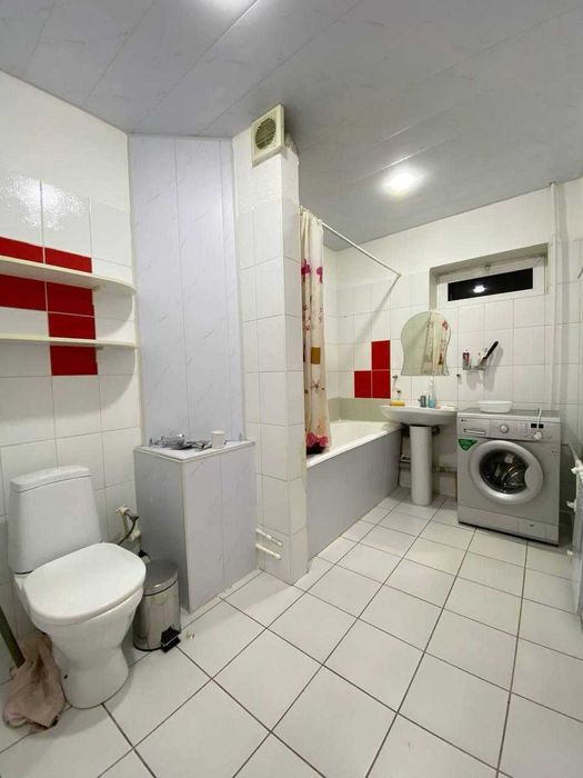 ПРОДАЕТСЯ КВАРТИРА!2х комн,65м2|метро Ойбек, магазин Аты-Баты  США