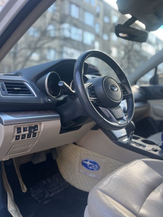 Субару аутбек  BS лиметед