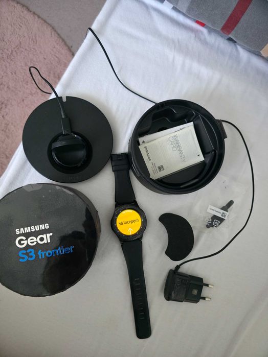 Samsung Gear S3 Frontier Smartwatch