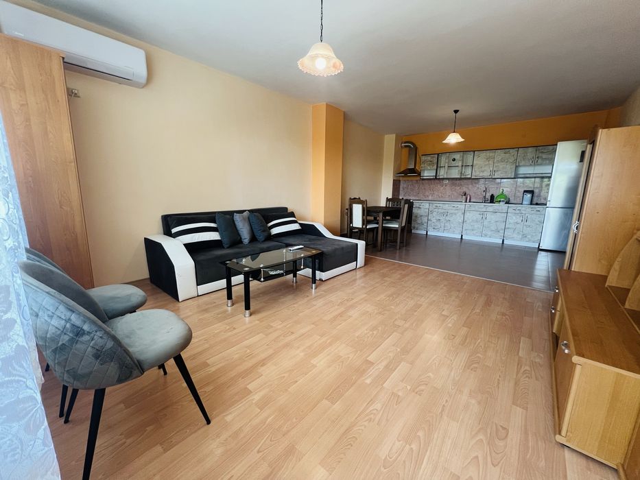 Тристаен апартамент под наем град Хасково