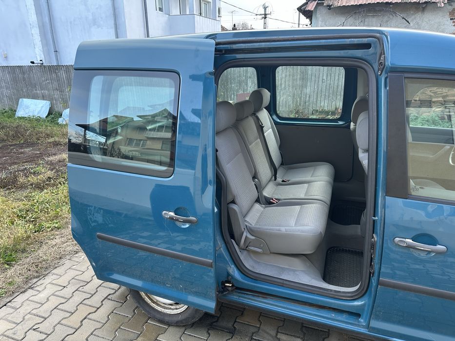 Vand Volkswagen Caddy 2.0SDI 2004 5 locuri