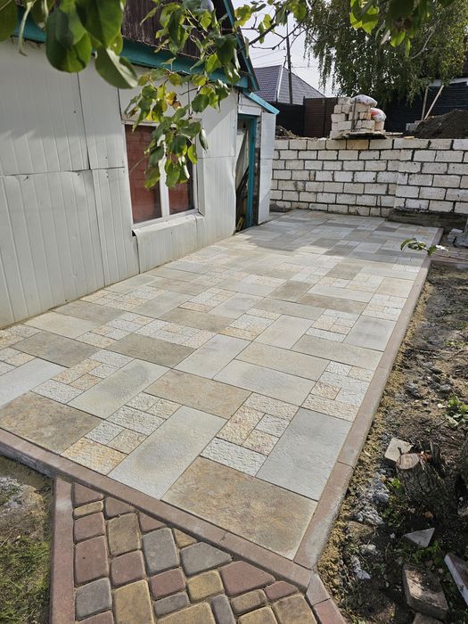 Укладка тратуарной плитки,брусчатки.