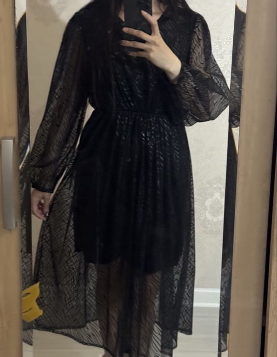 Вечернее женское платье