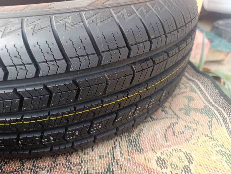 195/60R15. 88H  sotiladi