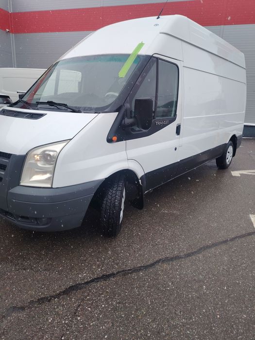 Vând Ford Transit ( 195000 km)