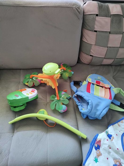 Музикална въртележка за легло