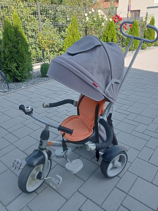 Vând tricicletă copii