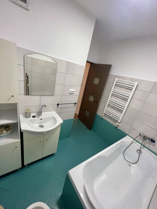 Inchiriez Apartament 1 camera Iasi, curte proprie, parter, loc parcare inclus, 900 metri de rond Pacurari