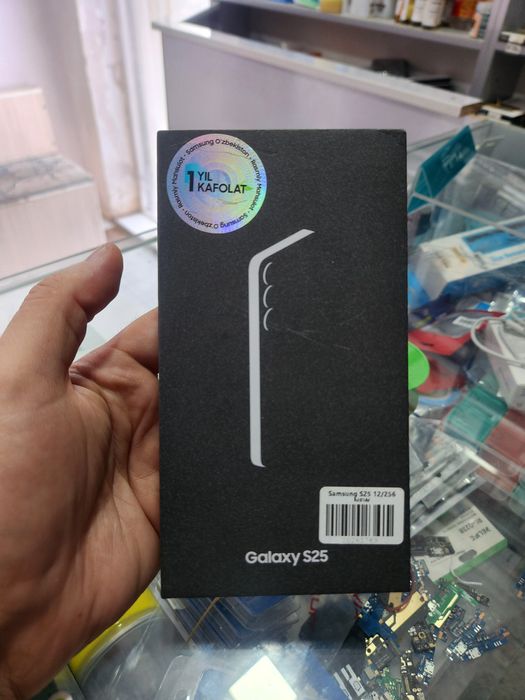 Samsung S25  12/256 Yangi