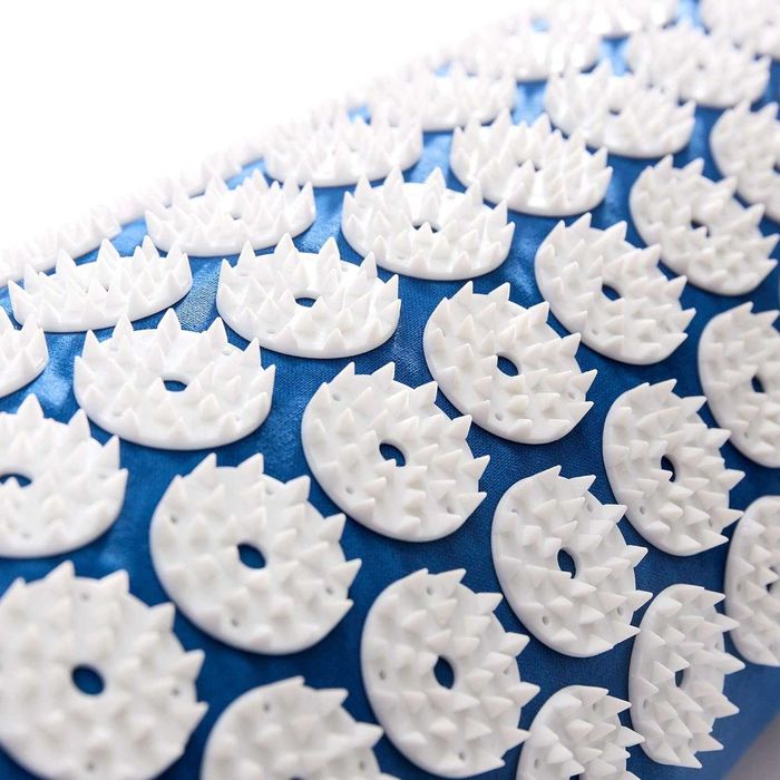 Постелка за акупресура, включително възглавница и чанта за носене