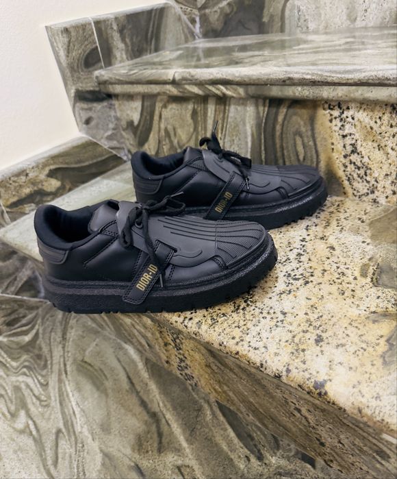 Обувки    Диор