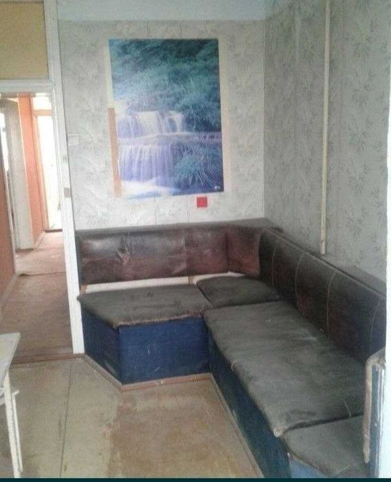№ 3939.Продается 5-комнатная квартира.