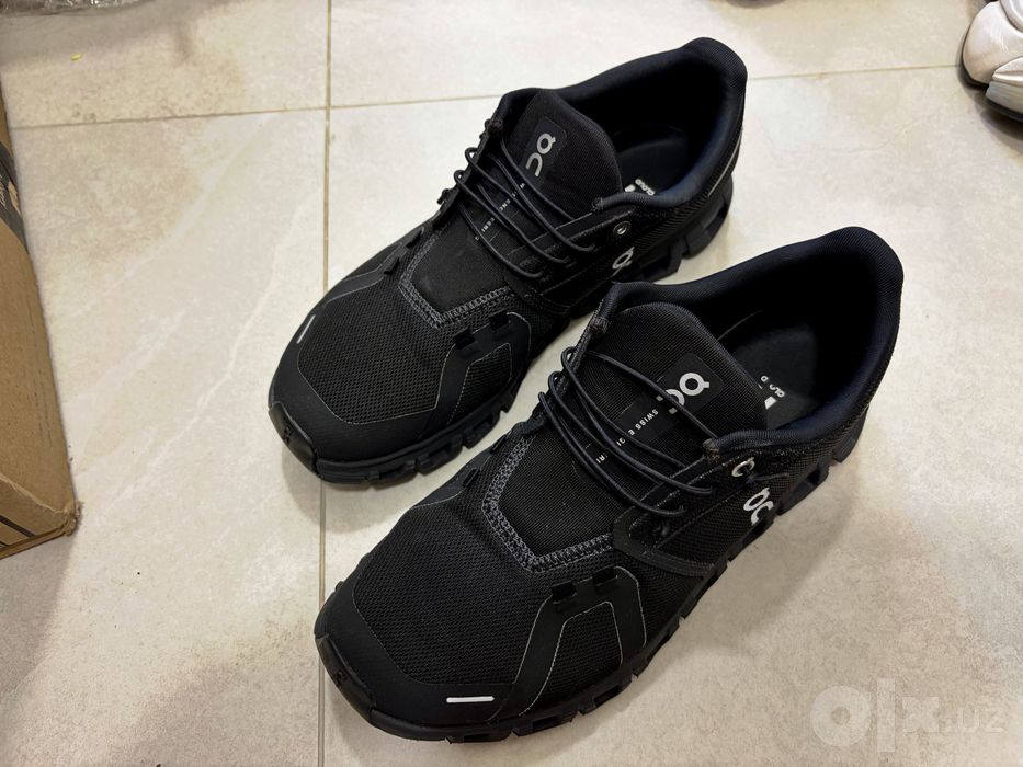 On running cloud 6 black