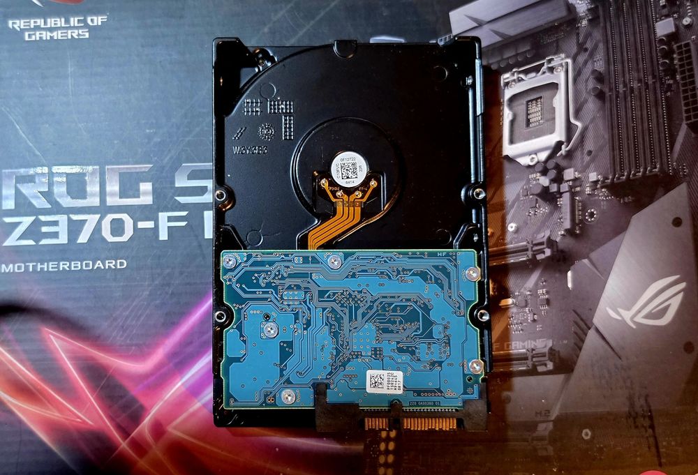 2TB HDD hard disk Toshiva P300