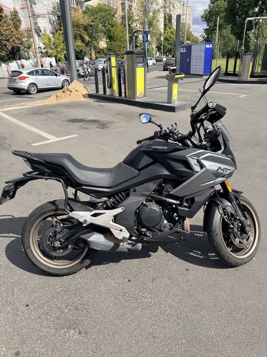 CFMoto 700MT A2 in carte An 2023 2 ani garantie ramasa pana in 2028 26.000km in crestere