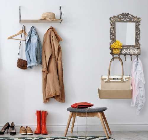 Стенна закачалка с огледало