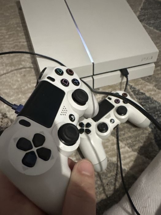 Playstation 4 PS4 slim 2 controllere