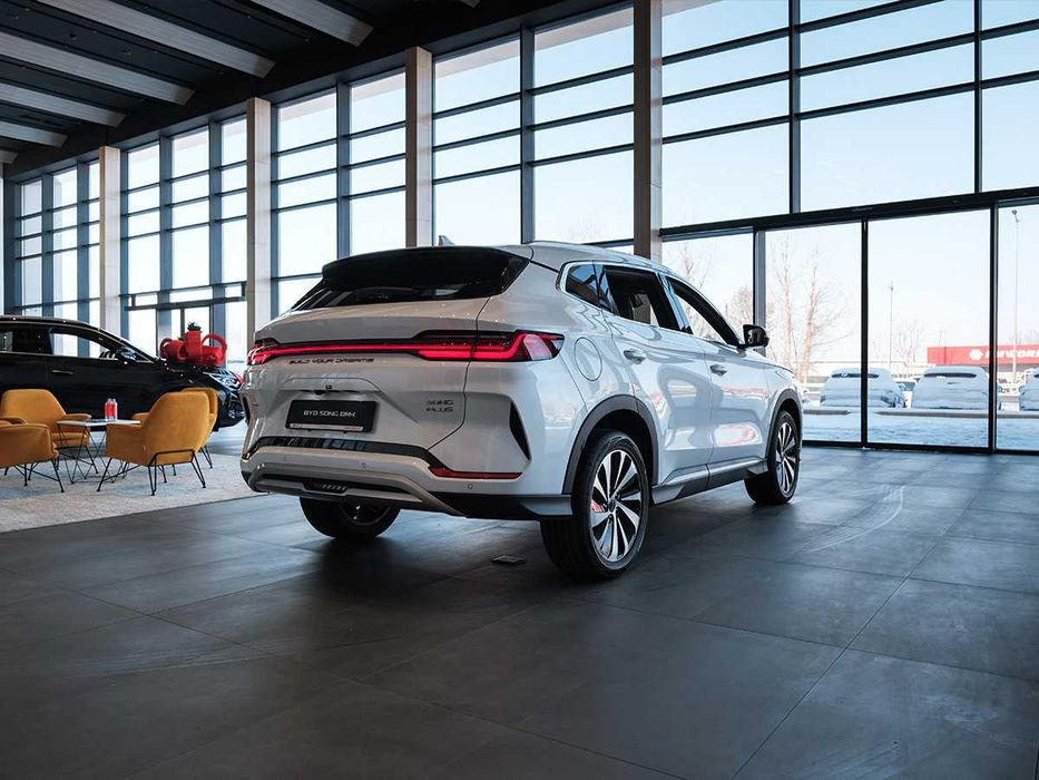 BYD SONG PLUS CHAMPION DM-I ( 150km Flagship )