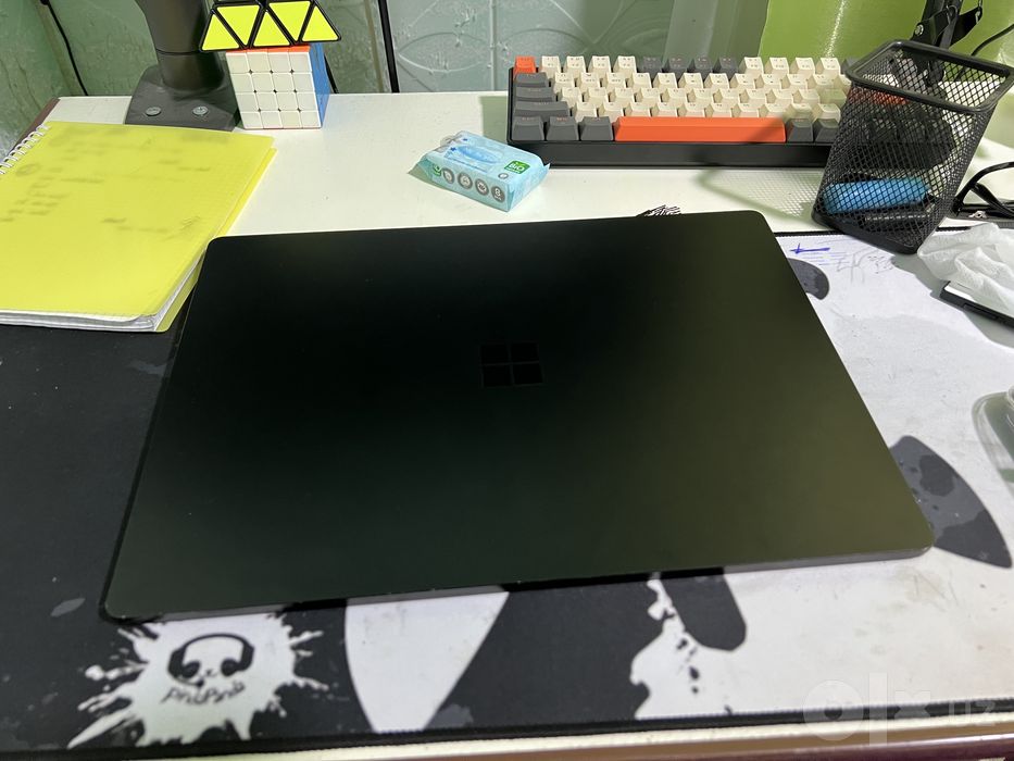 Microsoft surface laptop 3 в илеальном состоянии
