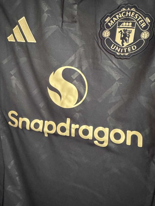 Манчестър Юнайтед 24/25 Гостуващи Тениски