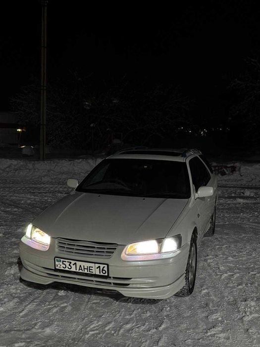 Toyota Camry Gracia универсал