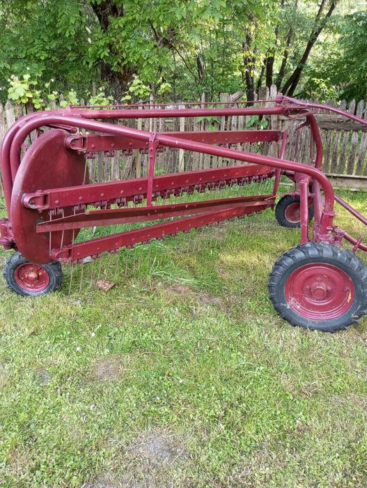 Greblă Rotativă Tip Păianjen TIGRE (3m) – Stare Foarte Bună / Schimb