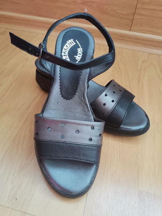 Нови дамски сандали естествена кожа