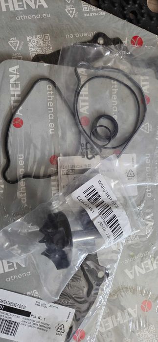 Pompa apa kit reparatie pentru BMW F650GS R13 noua sigilata