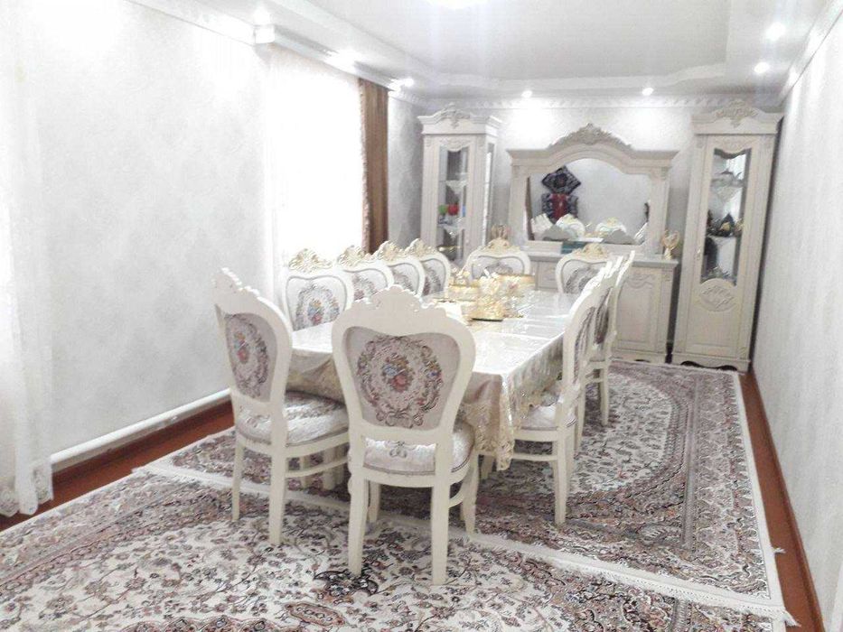 Срочно продаётся участок 2,7 соток 7 комнат в Яккасарайском районе