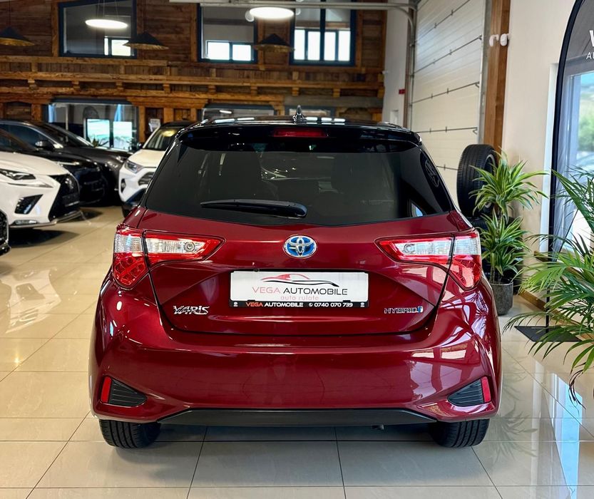 Toyota Yaris Toyota Yaris Hybrid 1.5 e-CVT | 2018 | STYLE,  Automată